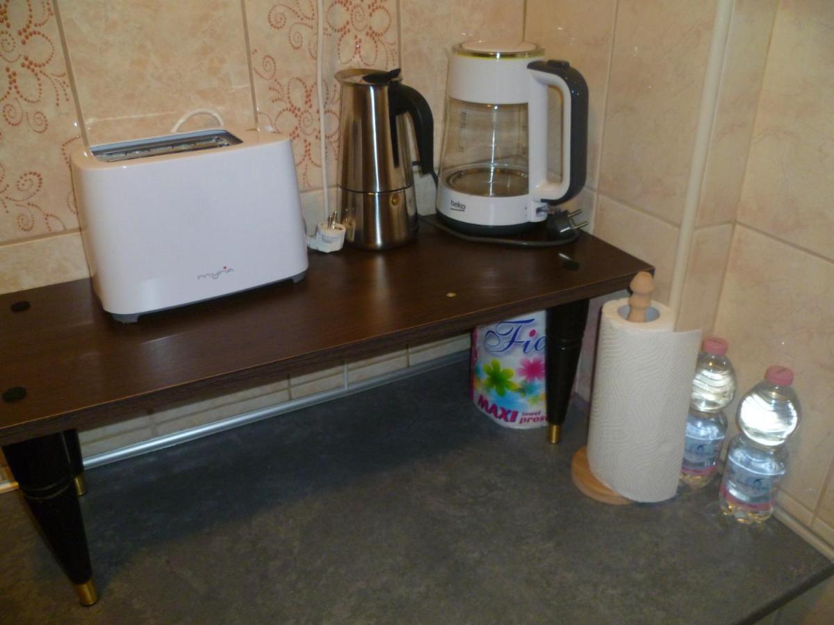 Romanilor - Studio First Floor Дева Экстерьер фото